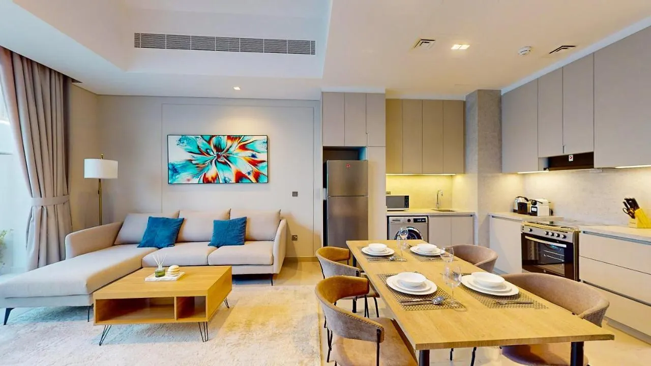 Mag Eye - Spacious Two Bedroom Townhouse Dubai 0*,  United Arab Emirates