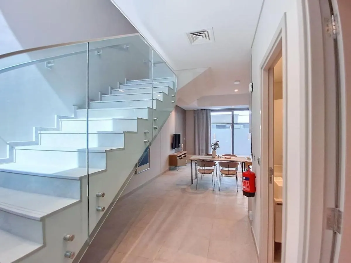 Mag Eye - Spacious Two Bedroom Townhouse Dubai Holiday home