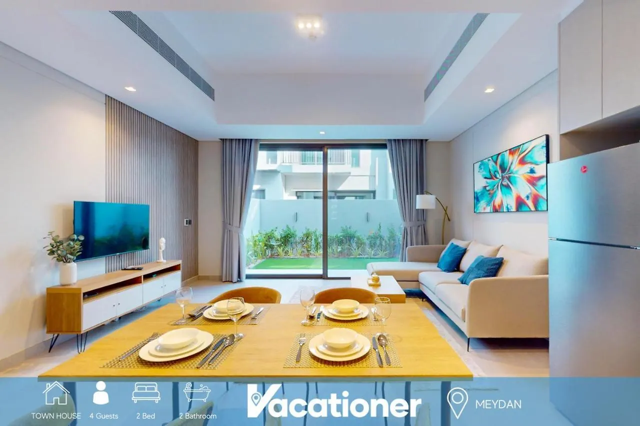 Mag Eye - Spacious Two Bedroom Townhouse contacts